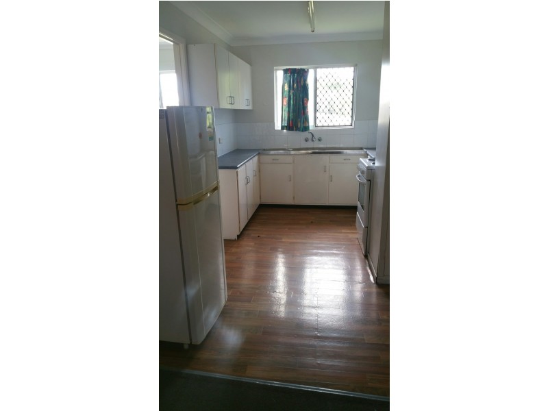 5/6 boles st, Gladstone QLD 4680