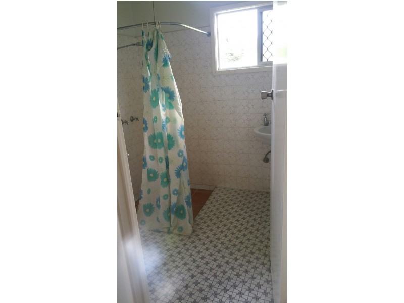 5/6 boles st, Gladstone QLD 4680