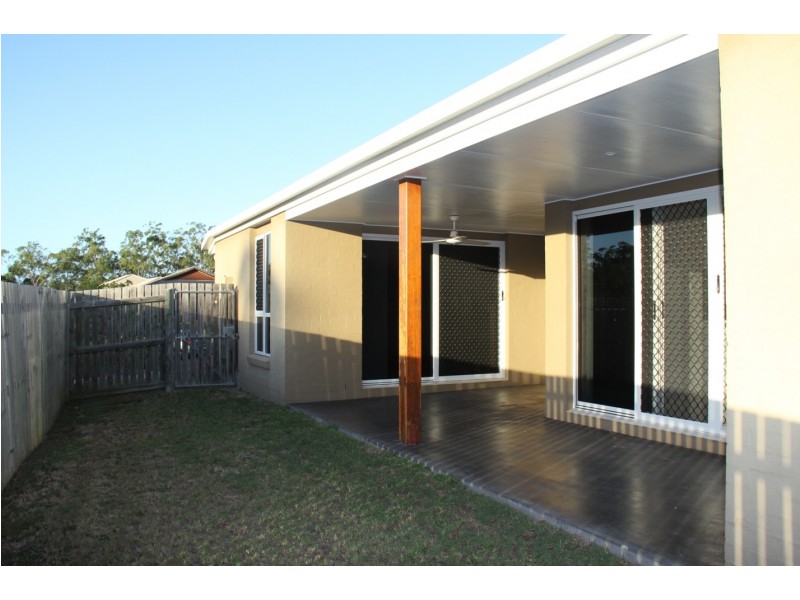 3 Glasshouse Place, Gladstone QLD 4680