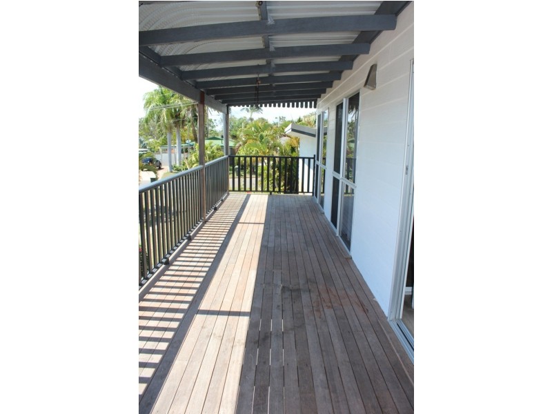 24 Yukana, Boyne Island QLD 4680