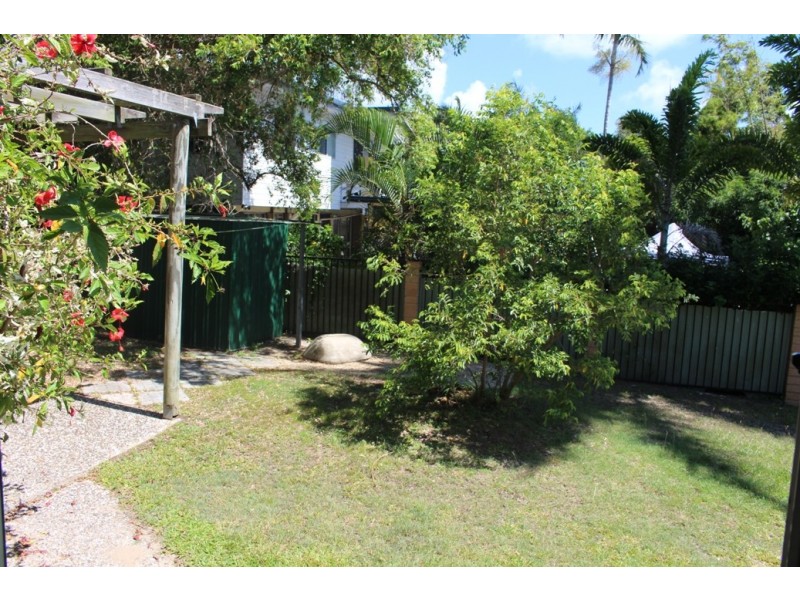 24 Yukana, Boyne Island QLD 4680