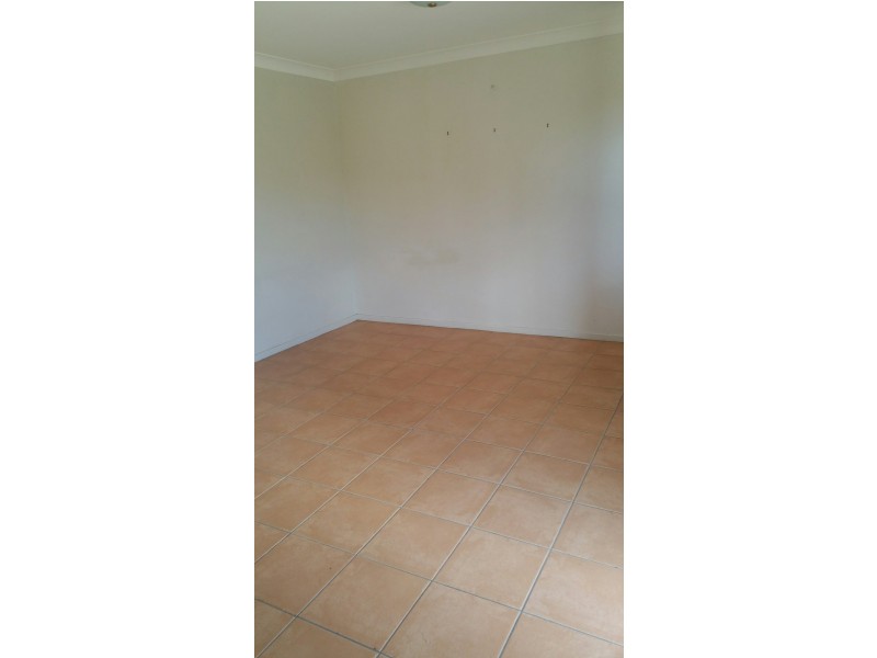 2/6 Boles Street, Gladstone QLD 4680