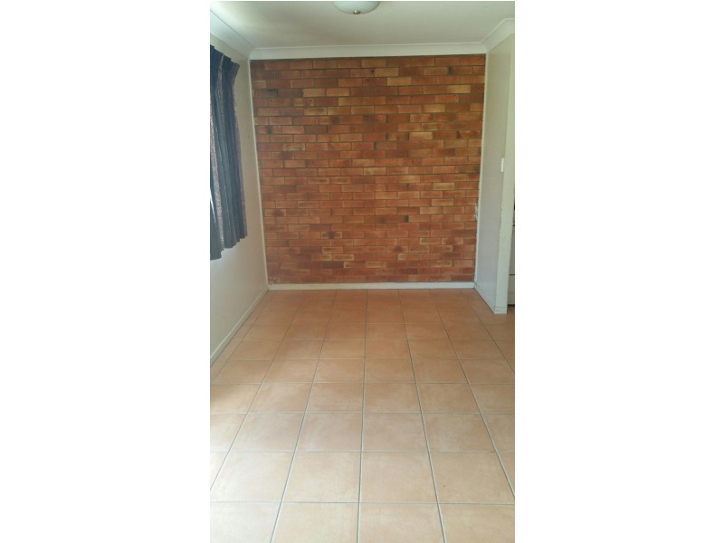 2/6 Boles Street, Gladstone QLD 4680