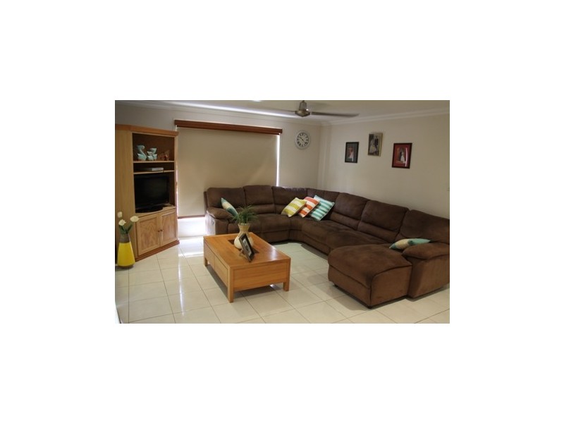 14 Plimsoll Ct, Tannum Sands QLD 4680