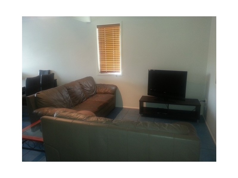 Unit 10/4 Bevington Street, Tannum Sands QLD 4680