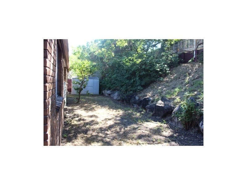 8 Curtis ave, Boyne Island QLD 4680