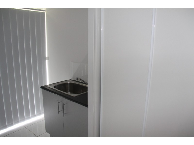 14 Surita ct, Boyne Island QLD 4680