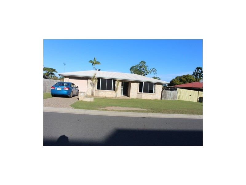 33 Brin Street, Boyne Island QLD 4680