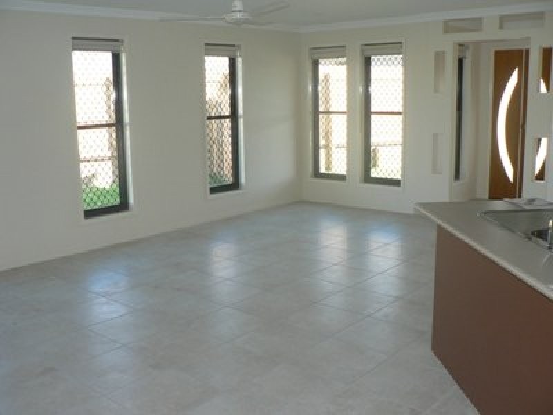 5 Christian Court, Gladstone QLD 4680