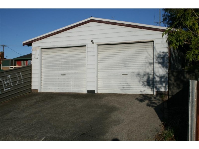 15 Yambo St, Morisset NSW 2264