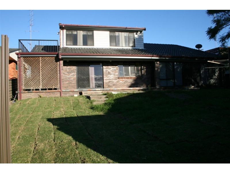 15 Yambo St, Morisset NSW 2264