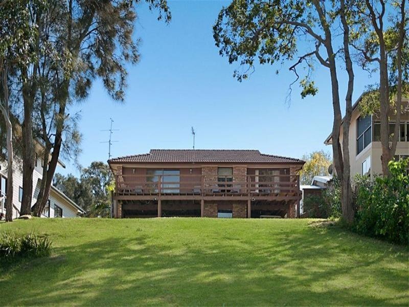 24 Buttaba Road, Brightwaters NSW 2264