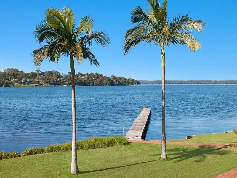 4/15-17 Lakeview Rd, Morisset Park NSW 2264