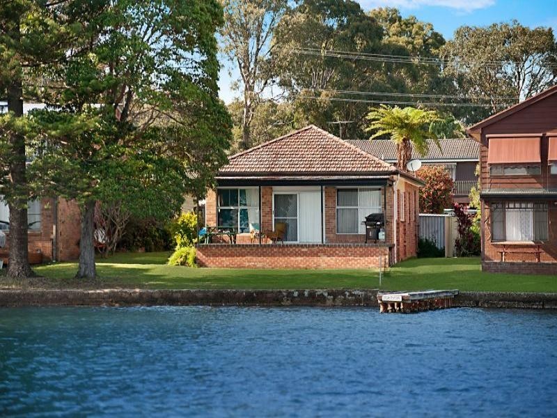87 Beach Parade, Silverwater NSW 2264