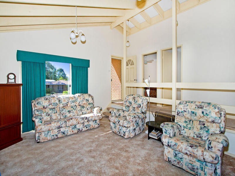 6 Watt St, Windermere Park NSW 2264
