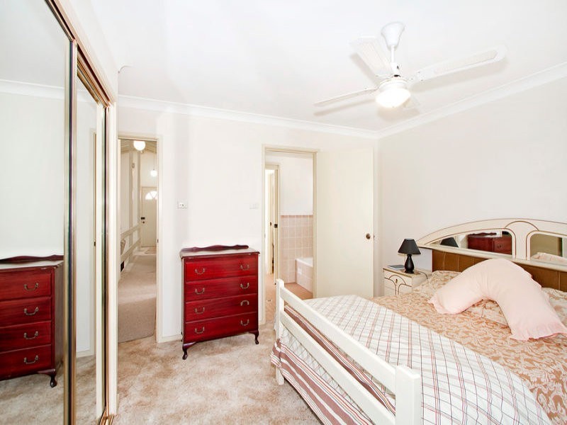 6 Watt St, Windermere Park NSW 2264