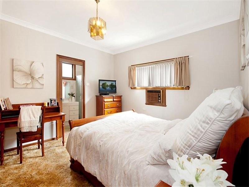 38 Henry Rd, Morisset Park NSW 2264