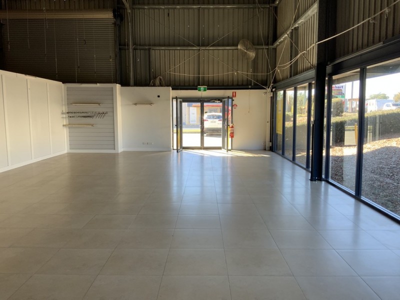 1/25 Alliance Ave, Morisset NSW 2264