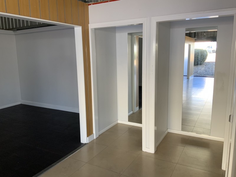 1/25 Alliance Ave, Morisset NSW 2264