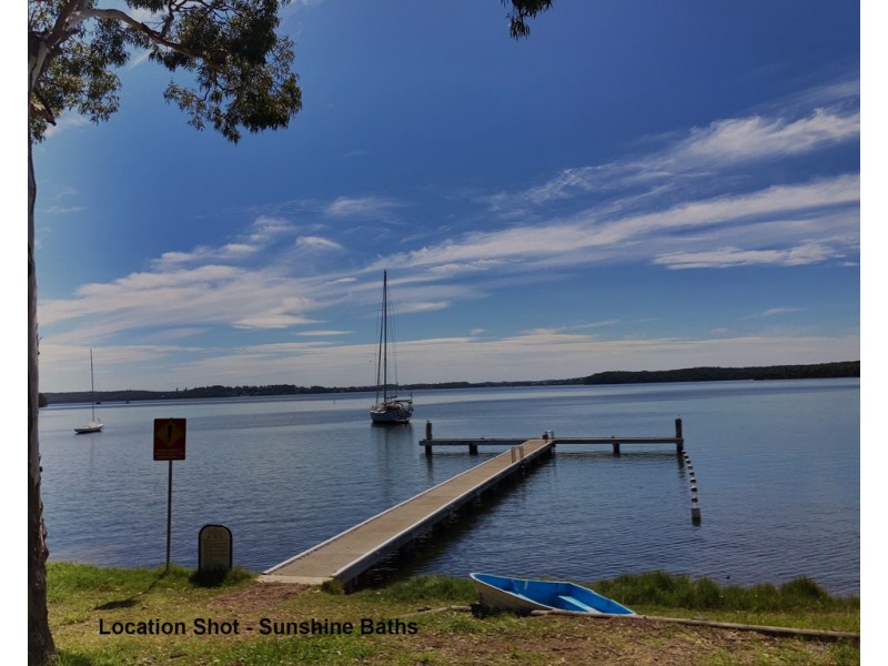 1 Fishery Point Road, Mirrabooka NSW 2264