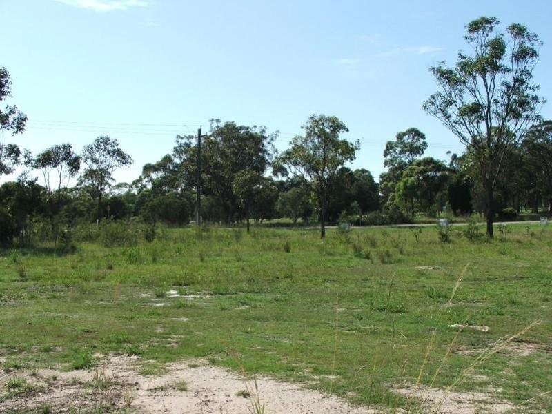 13 Kam Cl, Morisset NSW 2264