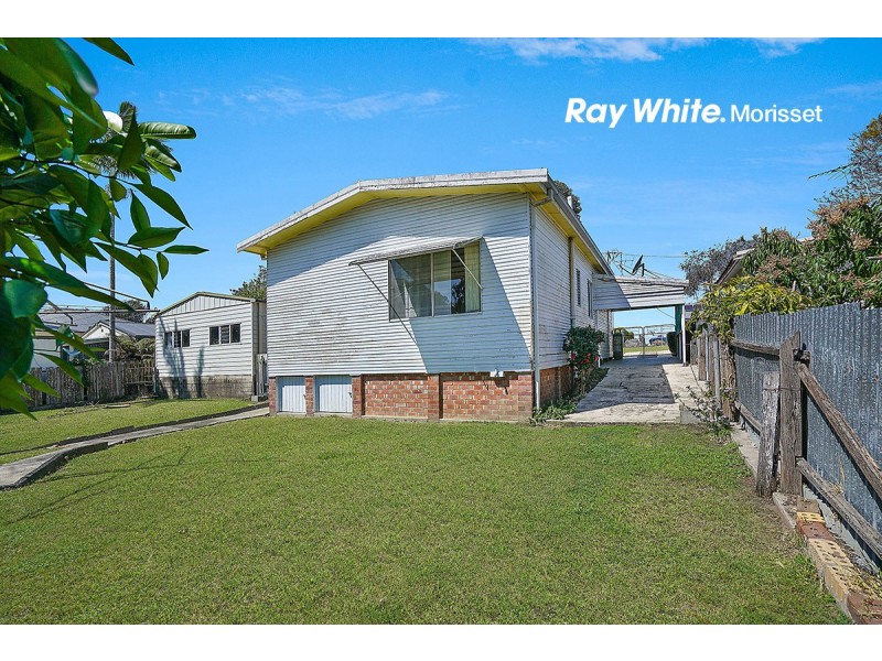 8 Grand Parade, Bonnells Bay NSW 2264