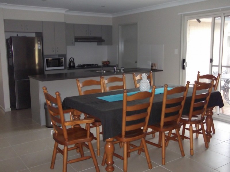 2 Celestial Drive, Morisset Park NSW 2264