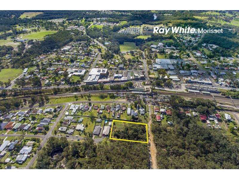 35 Mandolong St, Morisset NSW 2264