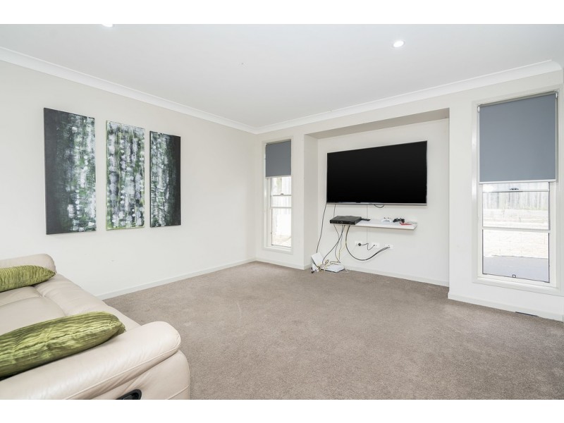 2 Celestial Drive, Morisset Park NSW 2264