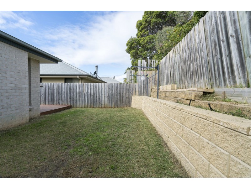 2 Celestial Drive, Morisset Park NSW 2264