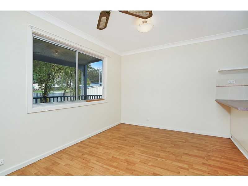 7 Frederick Street, Windermere Park NSW 2264
