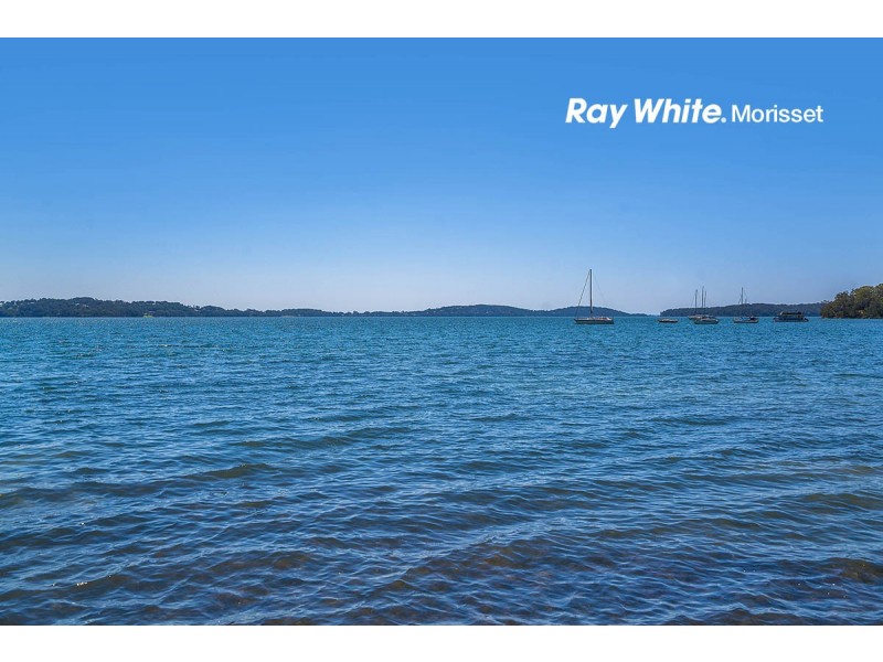 1 Pantowara Street, Balcolyn NSW 2264