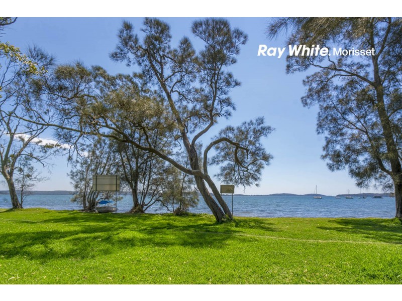 1 Pantowara Street, Balcolyn NSW 2264