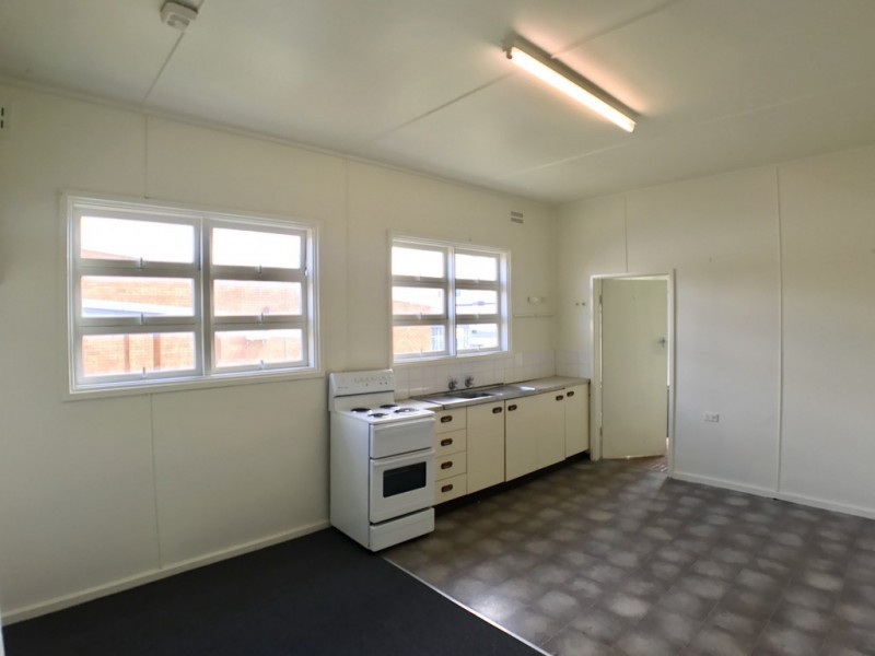 2/61-63 Dora Street, Morisset NSW 2264