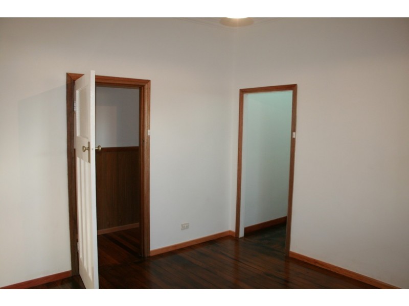 114 Bridge Street, Morisset NSW 2264