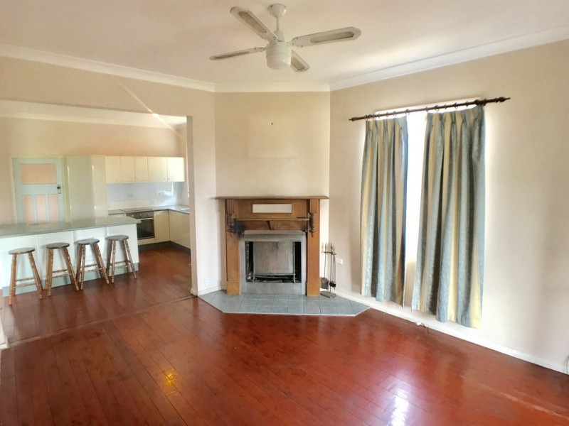 116 Bridge Street, Morisset NSW 2264
