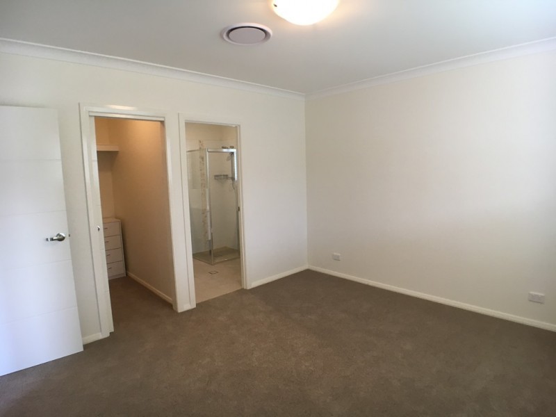 4 Stan Crescent, Bonnells Bay NSW 2264