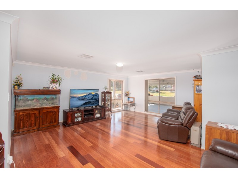 79 Main Road, Morisset NSW 2264