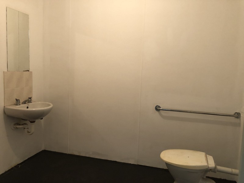 2/9 Kalaf Ave, Morisset NSW 2264