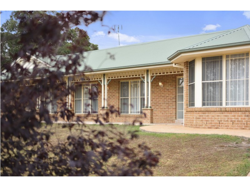 6 Marconi Road, Morisset NSW 2264