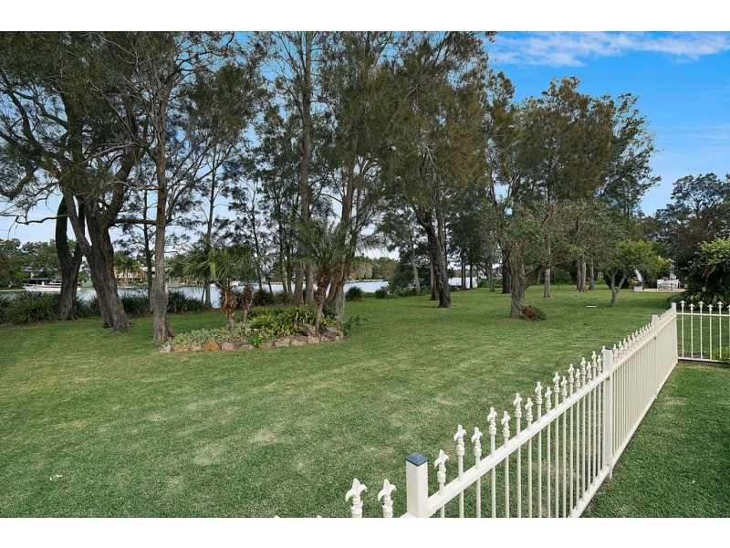 248 Dora Street, Dora Creek NSW 2264