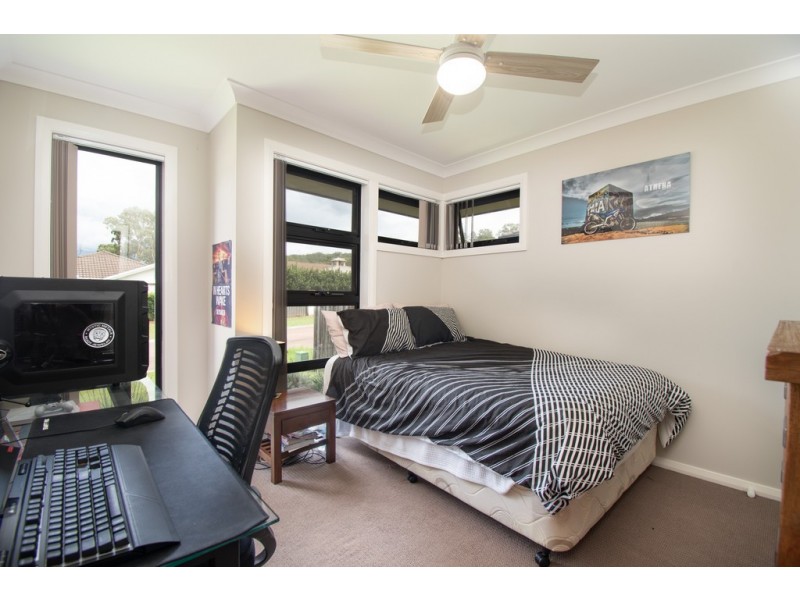 6 Splitters Row, Cooranbong NSW 2265