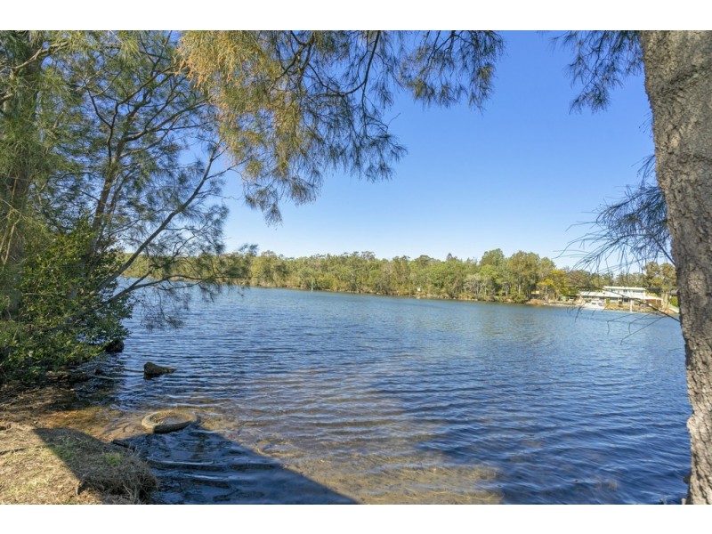 42 Dora Street, Dora Creek NSW 2264