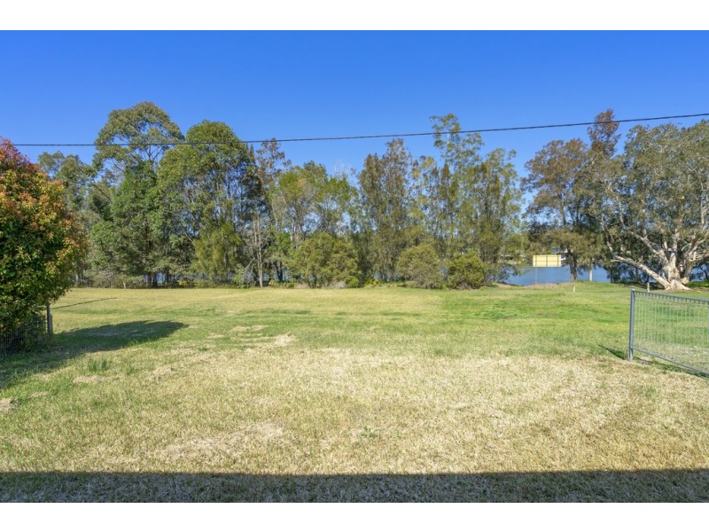 42 Dora Street, Dora Creek NSW 2264