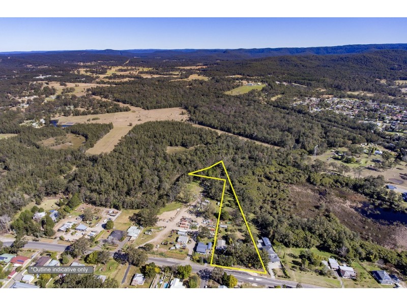 205 Freemans Drive, Morisset NSW 2264