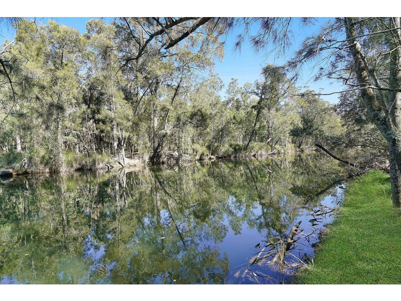 205 Freemans Drive, Morisset NSW 2264