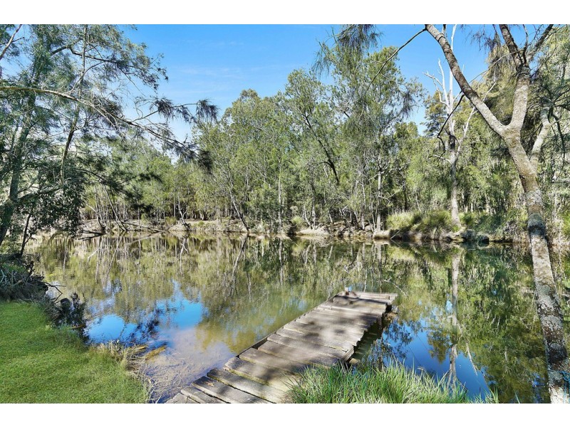 205 Freemans Drive, Morisset NSW 2264