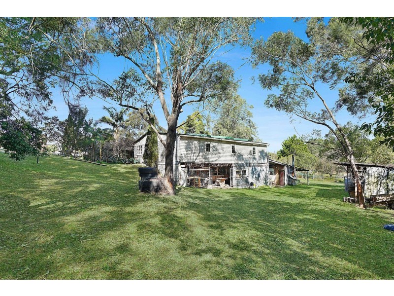 205 Freemans Drive, Morisset NSW 2264