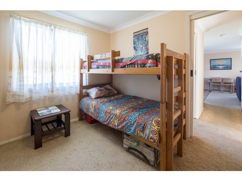 4 Wood Street, Bonnells Bay NSW 2264