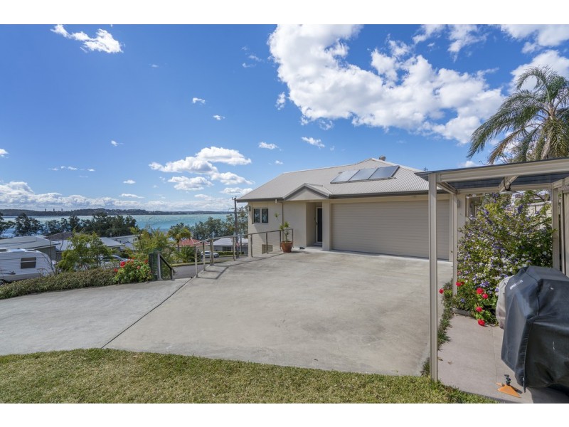4 Beach Road, Balcolyn NSW 2264